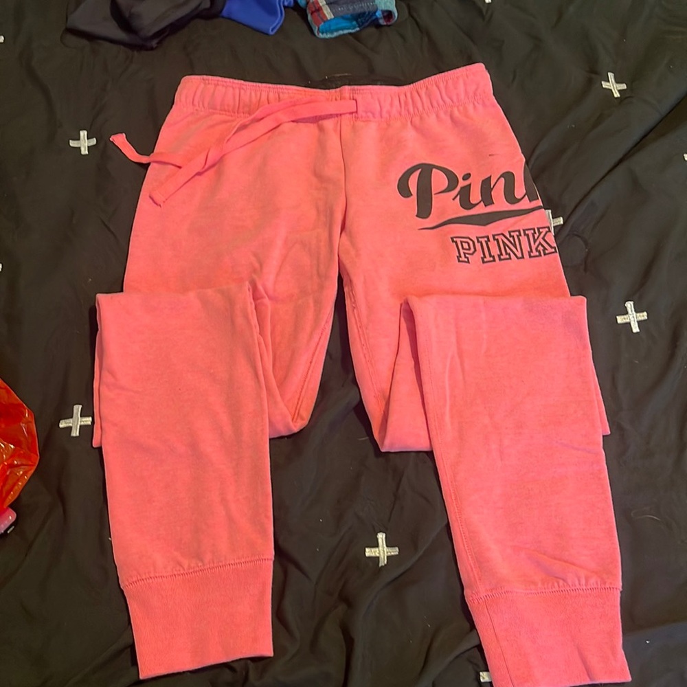 Women’s PINK leggings/ joggers